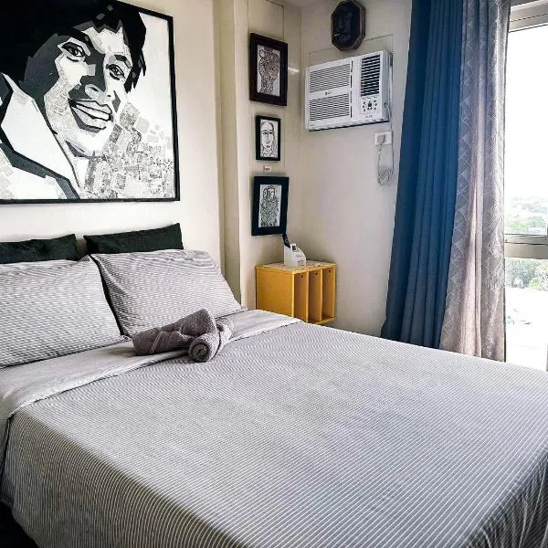 Family-Friendly Condo with Pool, Gym, Daycare!，位于巴科洛德的酒店