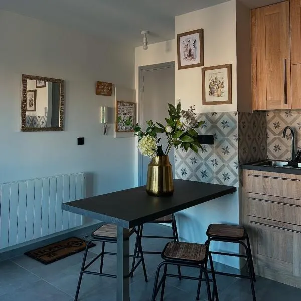 Appartement port Frejus，位于弗雷瑞斯的酒店