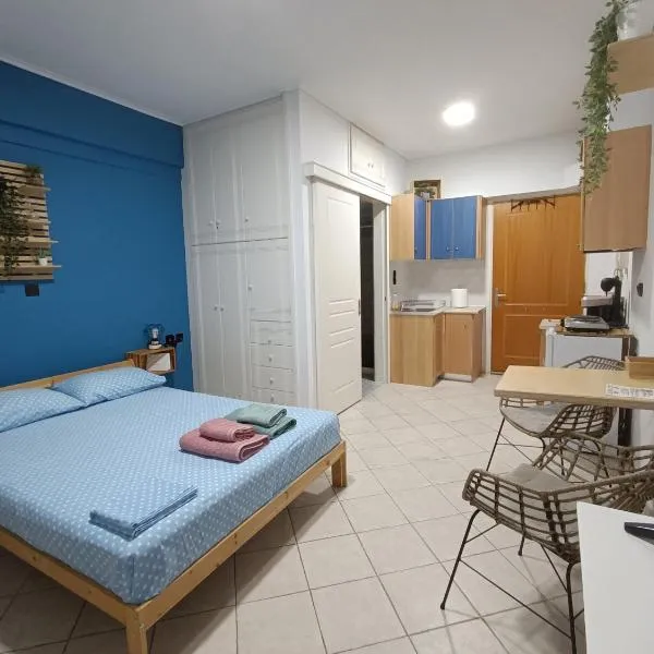 Blue Lagoon Studio 2，位于迈索隆吉翁的酒店