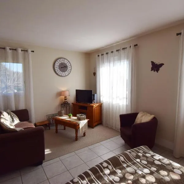 Gîte Moncherie，位于Colayrac-Saint-Cirq的酒店