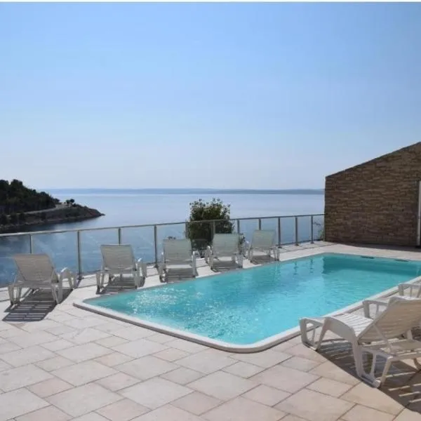 Apartments & Rooms Jure，位于Viniština的酒店