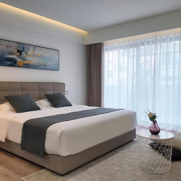 CC LUX Suites，位于比雷埃夫斯的酒店