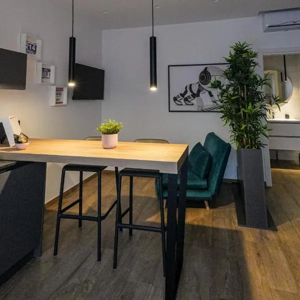 Run House 07 Rooms & Apartments，位于卡萨诺德莱穆尔杰的酒店