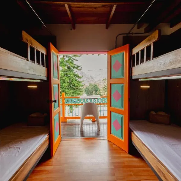Isla de pascua - Jardín - Hostel，位于贾丁的酒店
