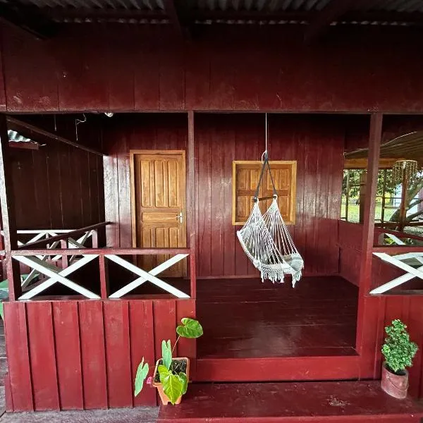 Vista do Lago Jungle Lodge，位于Cajual的酒店