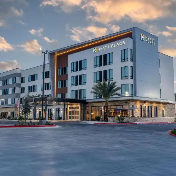 Hyatt Place Eagle Pass，位于伊格尔帕斯的酒店