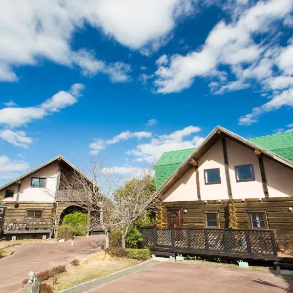 菲奥雷志摩山林小屋，位于Ōsasu的酒店