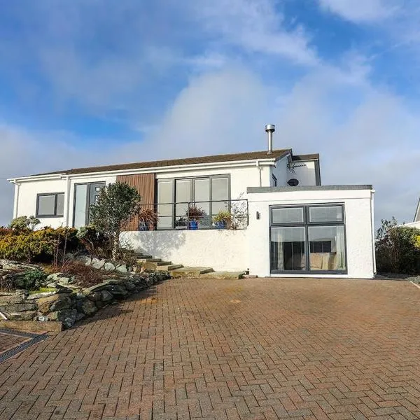 Trearddur Bay, Holyhead Studio，位于特雷杜尔的酒店