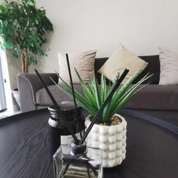 Azure Haven at Munyaka，位于米德兰的酒店