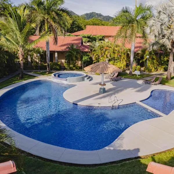 Villagio 30B - Condo Near Playa Potrero，位于波特雷罗的酒店