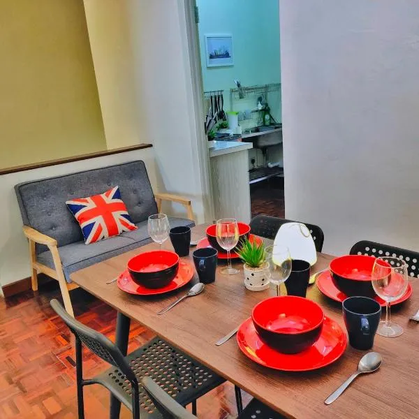 Queensbay Mall, Up to 6 Pax, 3 Bedrooms, 2 Bathrooms, 1 Car Park by Star Home，位于峇六拜的酒店