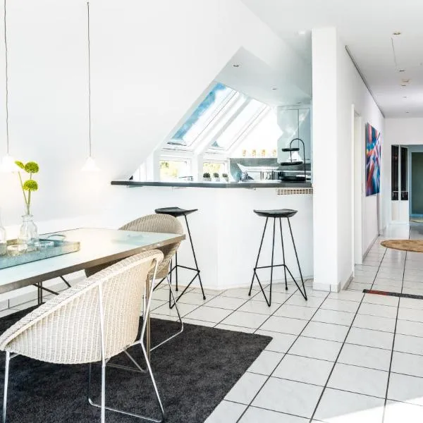 Moderne 3-Zimmer Wohnung nähe Messe，位于科隆的酒店