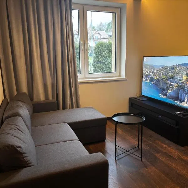 Apartament Krosno Żółkiewskiego 10，位于克罗斯诺的酒店