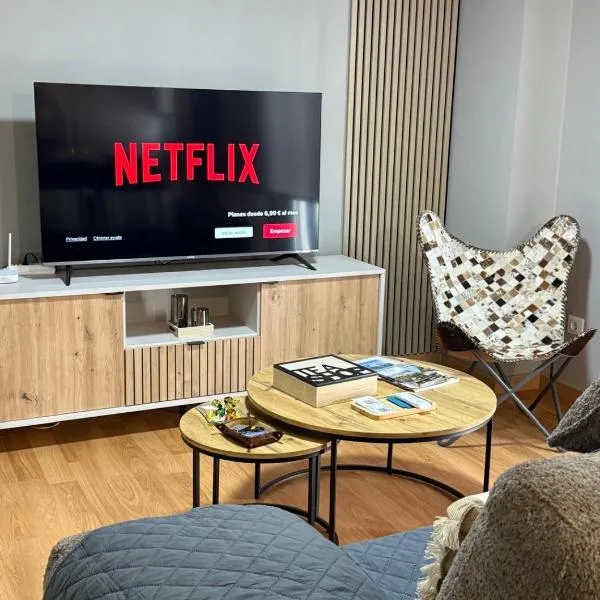 Apartamento Turístico El Canalizo II，位于坎德拉里奥的酒店