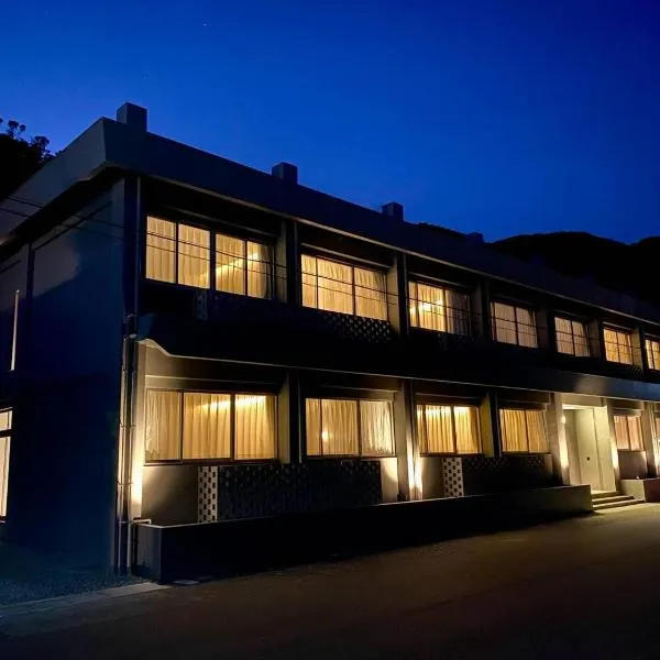 ライベストイン奄美アネックス，位于Koniya的酒店