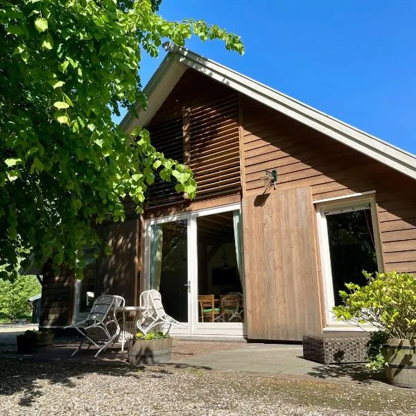 De Groondbössel，位于恩斯赫德的酒店