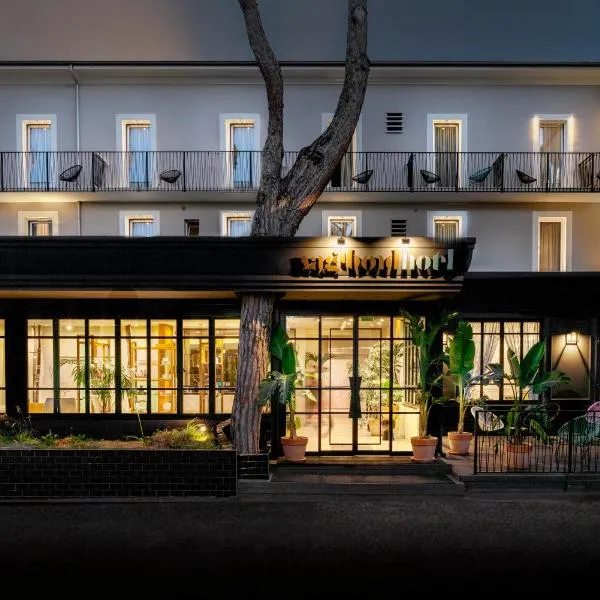 Hotel Vagabond，位于里乔内的酒店