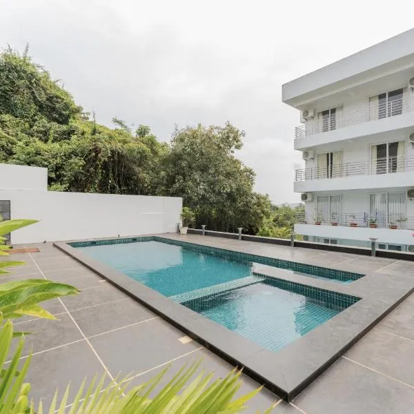 Luxury 2BHK Apartment in Candolim，位于坎多林的酒店