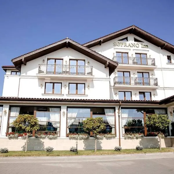 Soprano Inn Hotel，位于Pasiky-Zubryts'ki的酒店