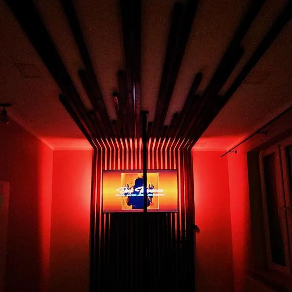 Dark Romance- Apartament BDSM Greya dla Zakochanych Par，位于鲁达希隆斯卡的酒店