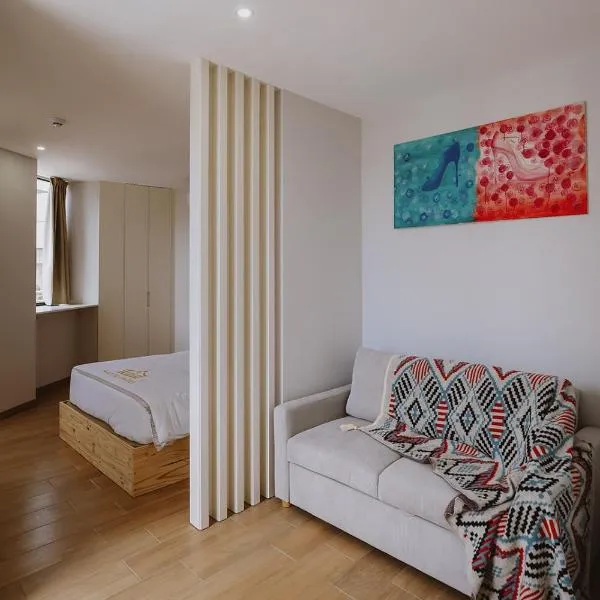 888 Hostel&Suites，位于圣若昂达马德拉的酒店