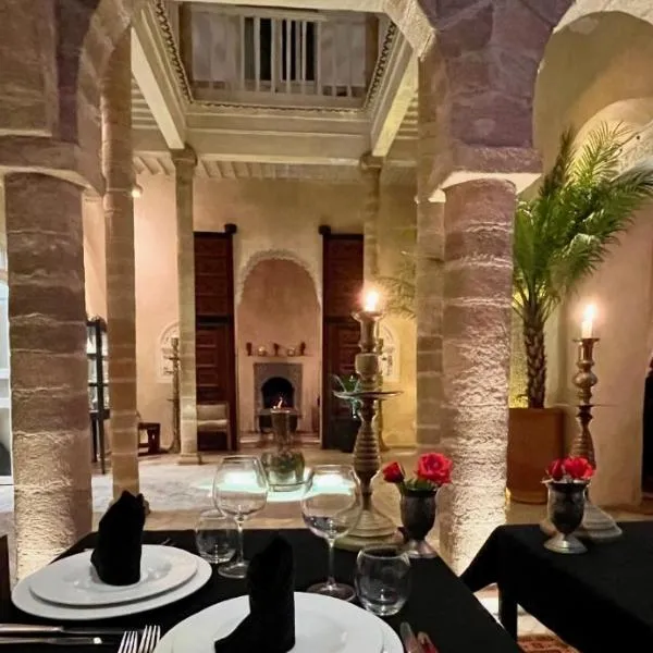 Riad MALAÏKA，位于索维拉的酒店