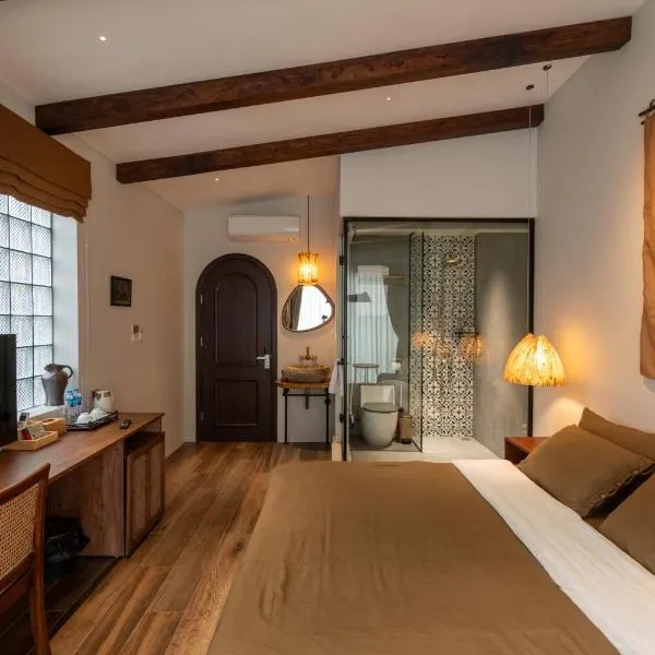 Phen Art House, Artistic Living in the Heart of Old Quarter，位于河内的酒店