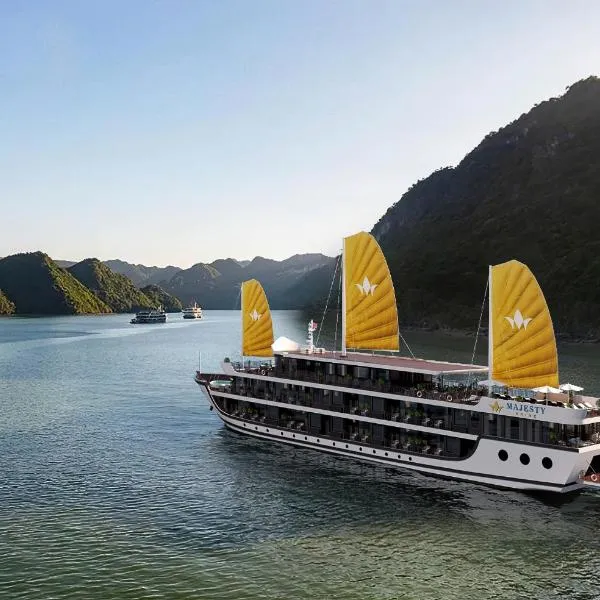 Majesty Prime Cruise - Managed by Genesis Luxury Regal Cruise，位于下龙湾的酒店
