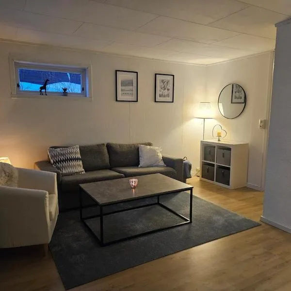 Cozy apartment，位于特罗姆瑟的酒店