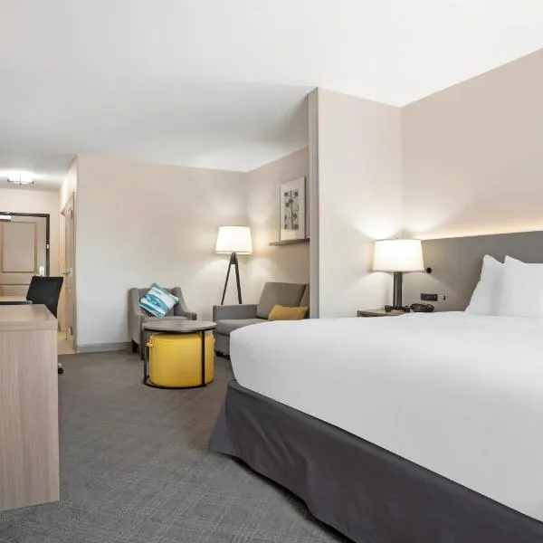 Comfort Inn & Suites Slidell - New Orleans Area，位于斯莱德尔的酒店