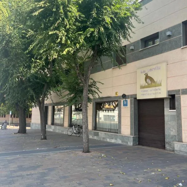 HostalLaPerdiz，位于Sonseca的酒店