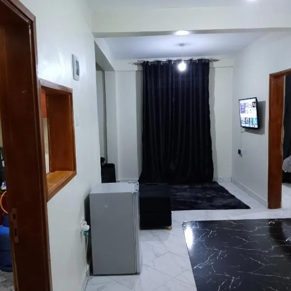 Speke homes full apartment!!!，位于卡巴莱的酒店