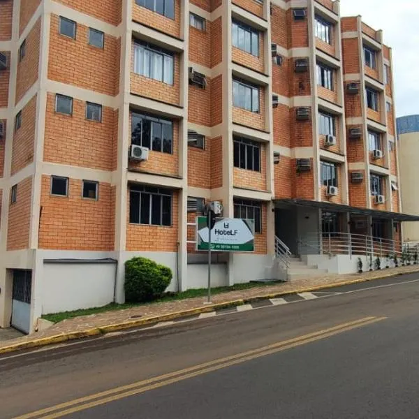 Hotel LF by Feliciano Joaçaba，位于若阿萨巴的酒店