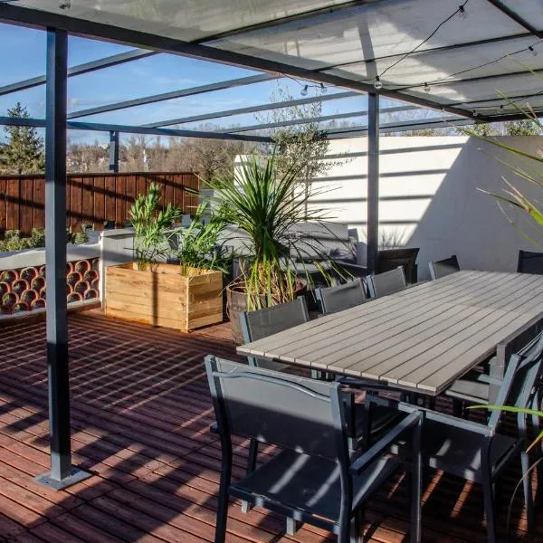 Appartement RoofTop - Montélimar，位于蒙特利马尔的酒店