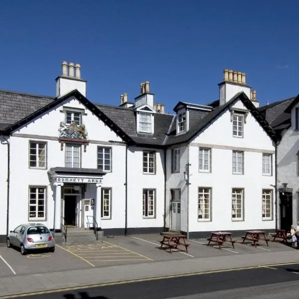 Burnett Arms Hotel，位于班科里的酒店