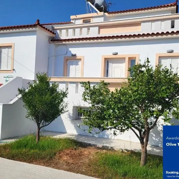 Olive Τree Ηouses，位于Votsalákia的酒店
