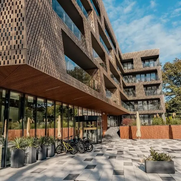 GRANO APARTHOTEL Ustronie Morskie，位于尤斯托尼莫斯基的酒店