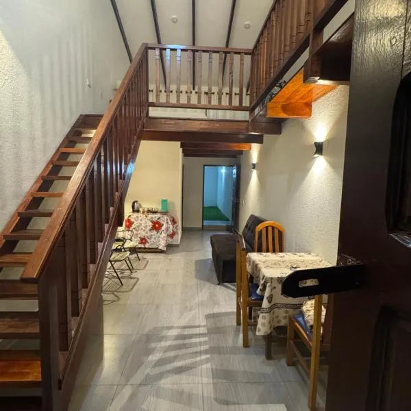 Hermosa Cabaña - Centro de Samaipata，位于萨迈帕塔的酒店