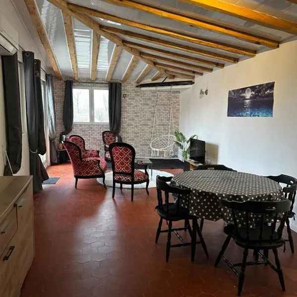 Appartement 2 chambres，位于Baix的酒店