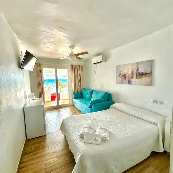 Hostal Rios，位于博罗尼亚的酒店