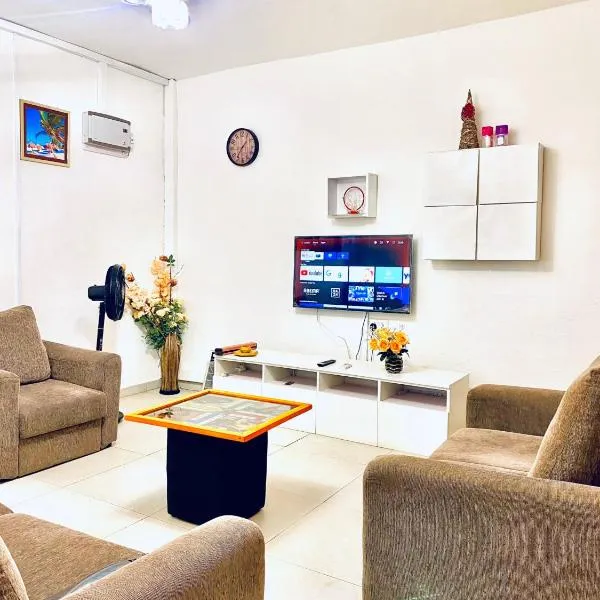 La Casa Maite - Stunning Studio Apartment，位于Bortianor的酒店