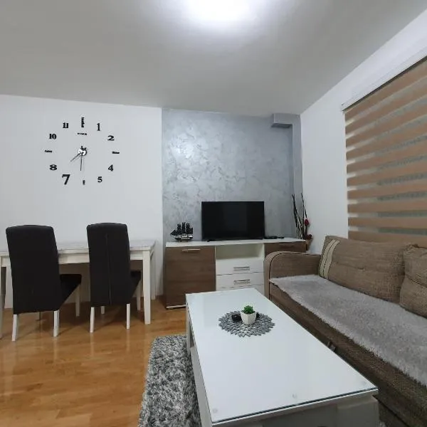 Stan na dan Brčko Zaga Dusana Vasiljeva 7a，位于布尔奇科的酒店