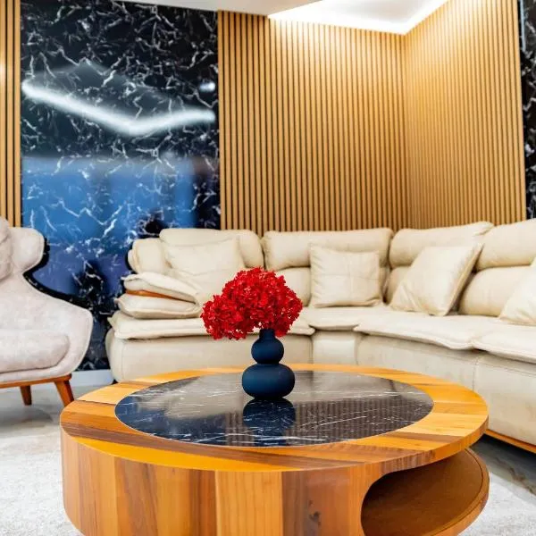 Apartments Polejanov，位于拉兹洛格的酒店
