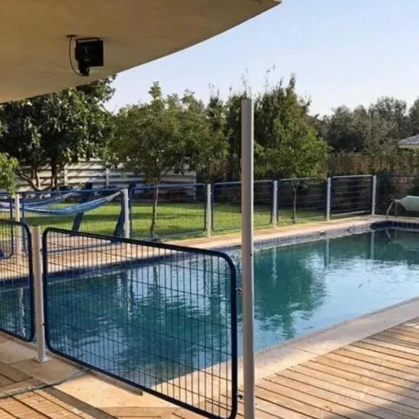 סוויטת לורד הרמיטאז' בגולן，位于Bruchim Qela' Alon的酒店
