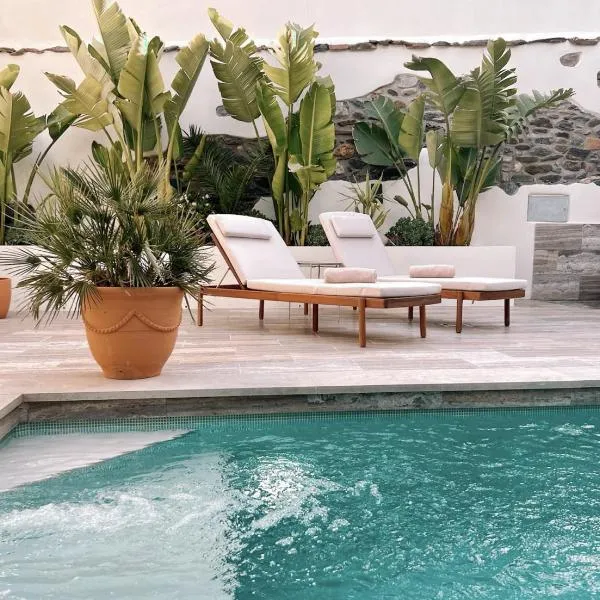 Elysium Luxury Stays，位于Melegis的酒店