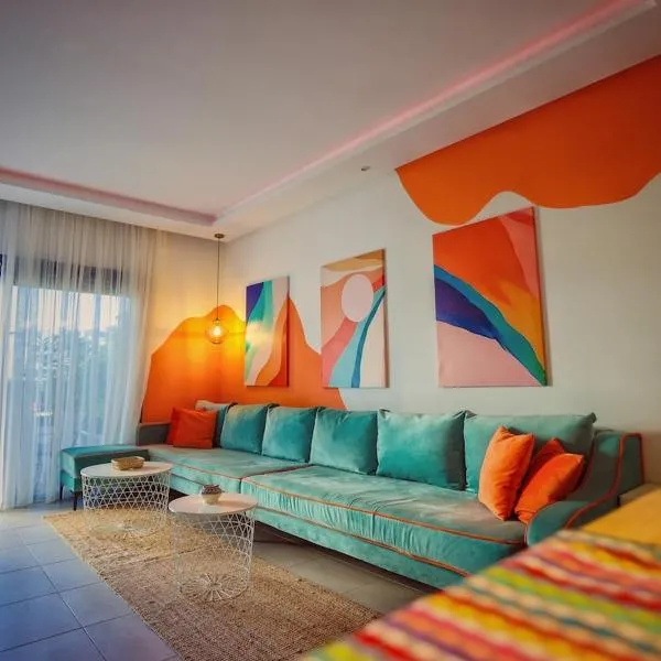 Luxury apartment in martil，位于迈尔提勒的酒店