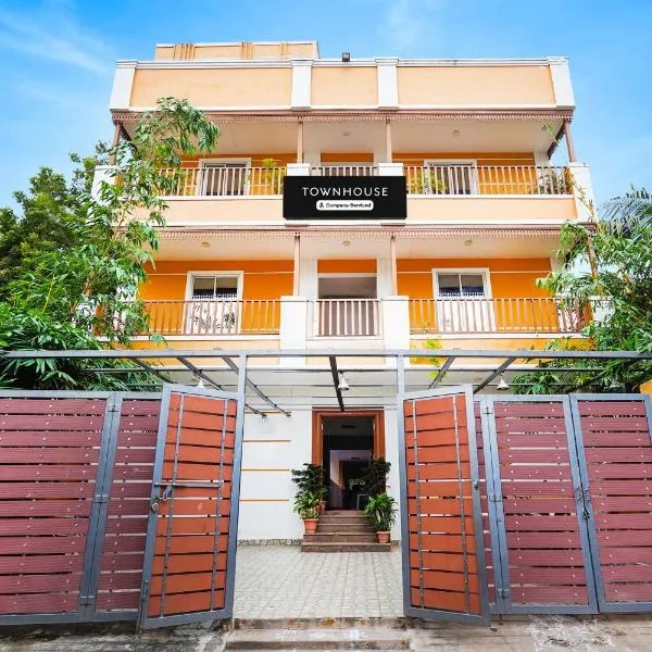 Super Townhouse Vanur Near Auroville Beach，位于Kottakupam的酒店