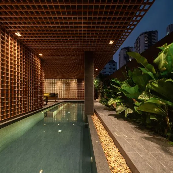 Norma Hotel Sathorn - Formerly T2 Residence Sathorn，位于曼谷的酒店