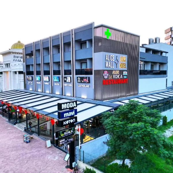 Alice Hotel Antalya，位于拉瑞的酒店