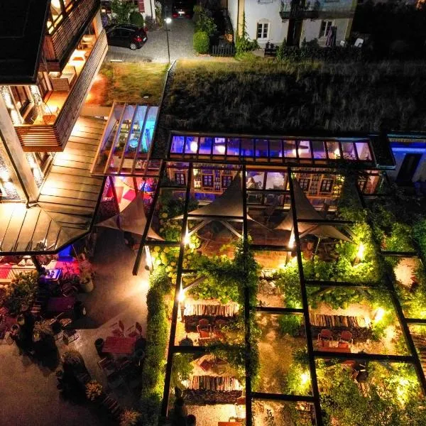 Design Hotel ALPENLIEBE - - - - Boutique-Flair - - - -，位于因泽尔的酒店